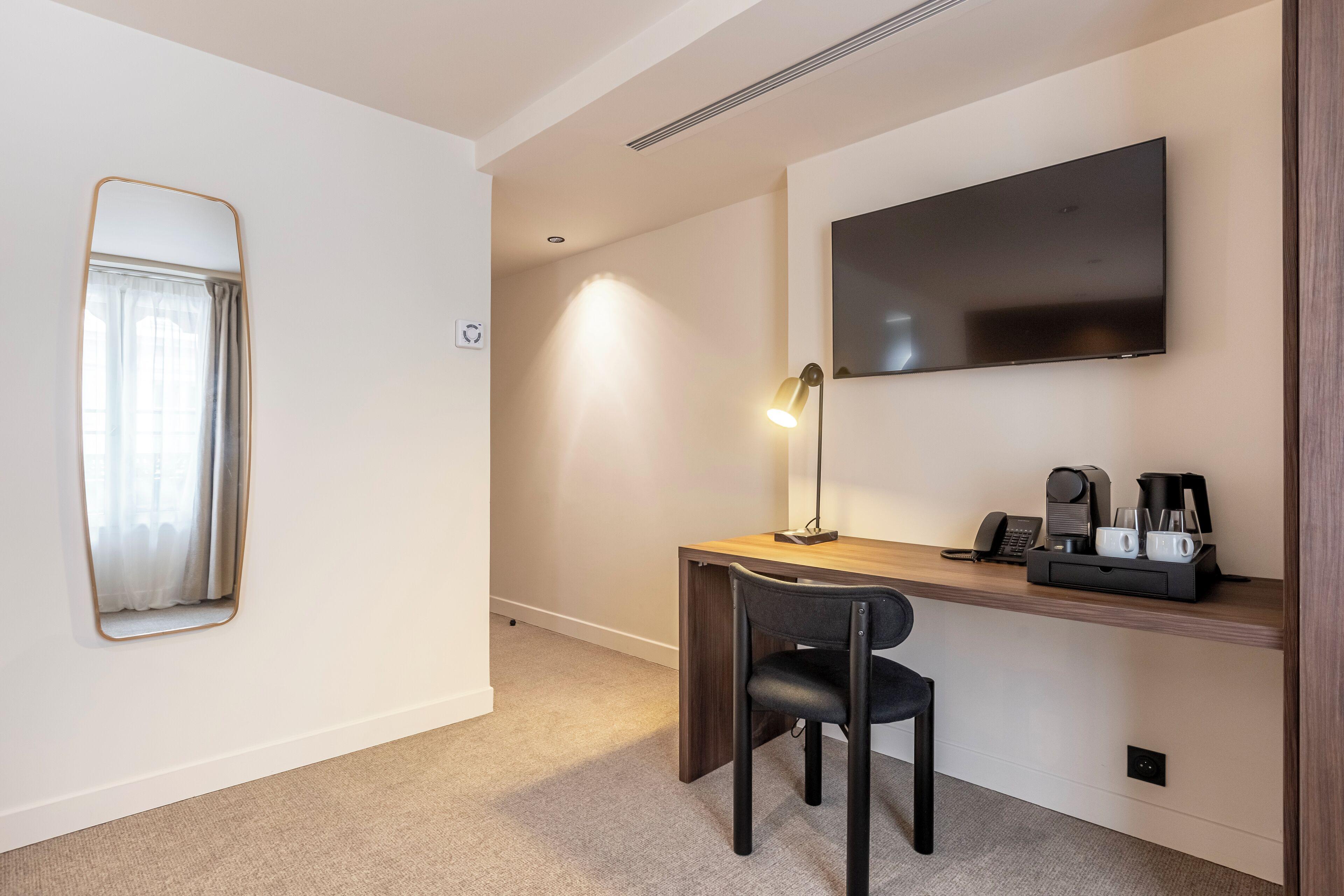 Le Monsieur By Sweett Hotel